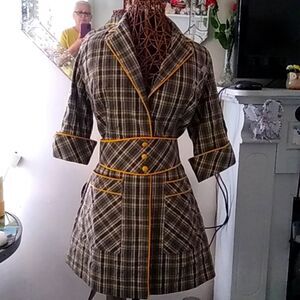 Siam costumes used in Boogie wonderland